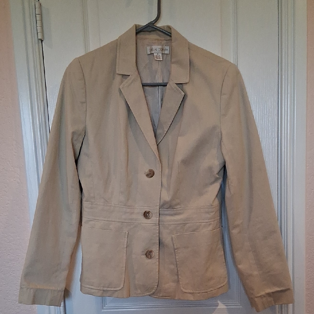 Casual Corner Beige Blazer, Womens Size 8, Tan